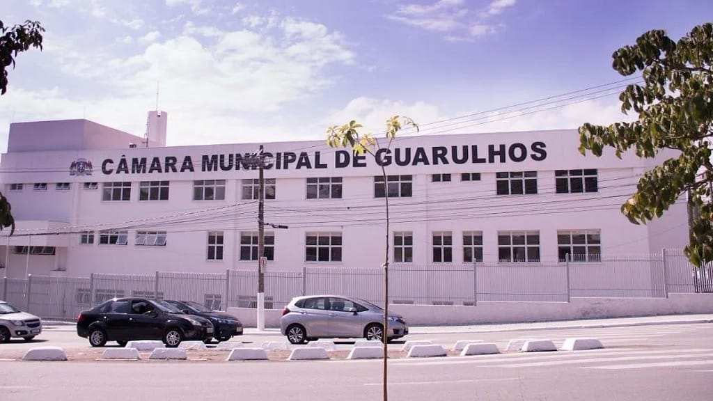 "Delegado Gustavo Mesquita Faz História como o Vereador Mais Votado de Guarulhos"