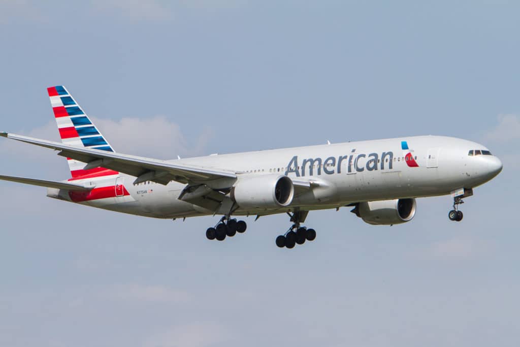 Avião Retorna a Guarulhos após Forte Turbulência: