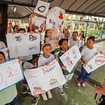 Alunos de escola municipal no Seródio compartilham aprendizados sobre o combate à dengue