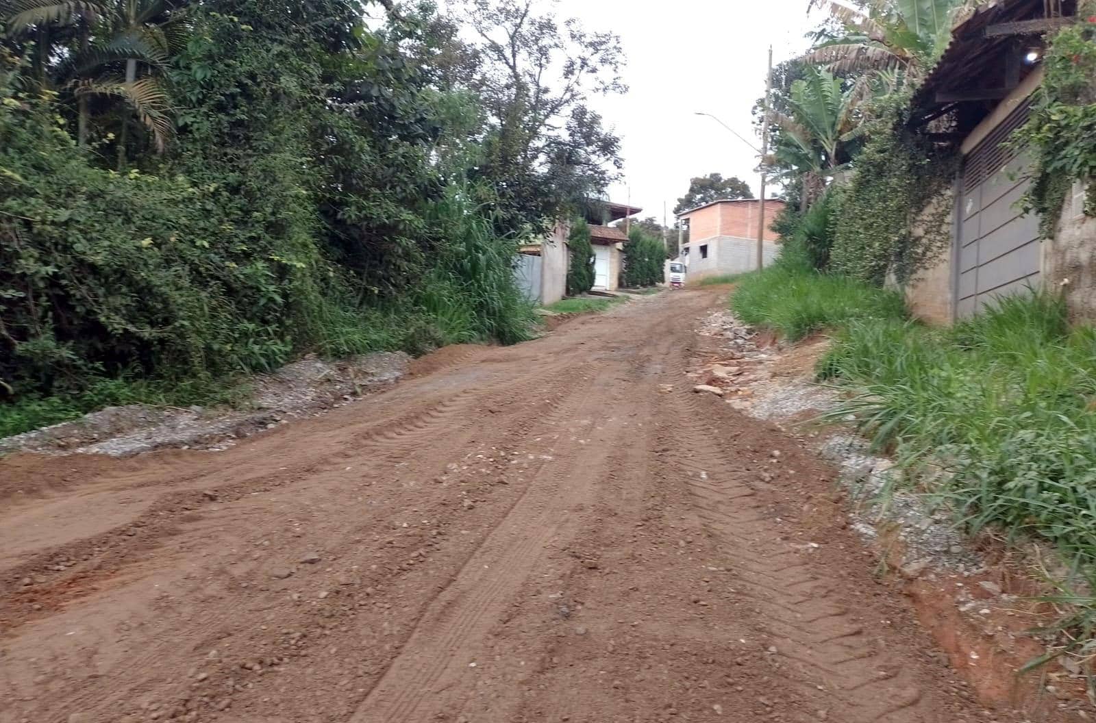 Prefeitura promove manutenção qualificada em rua da Cidade Industrial Satélite