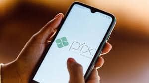 Governo recua e abandona novas regras de fiscalização do Pix