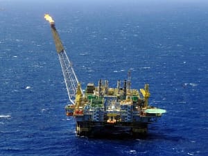 Petrobras descobre nova camada de óleo no pré-sal da Bacia de Santos; produção em Búzios cresce 2,40% em 2024