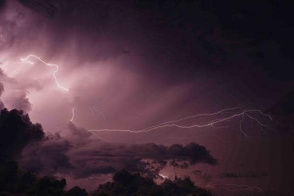 Defesa Civil alerta para mudança climática com risco de tempestades